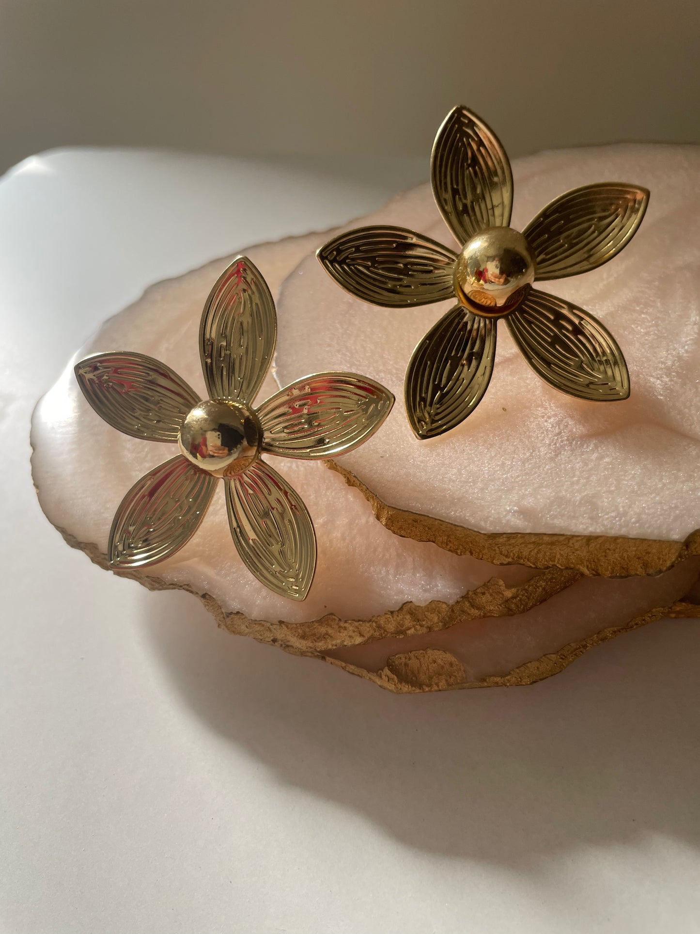 Golden Bloom Earring