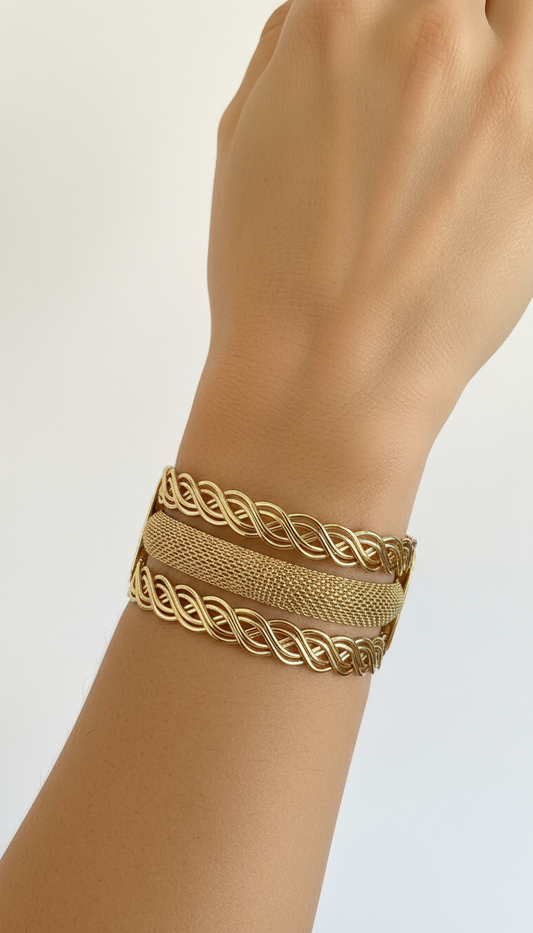 Gold Wire Mess Bracelet