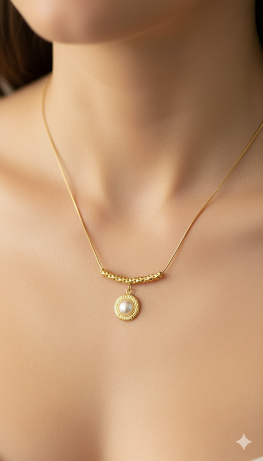 Antique Pearl Pendant