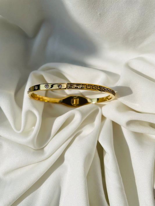 Sharp Elegance Bracelet