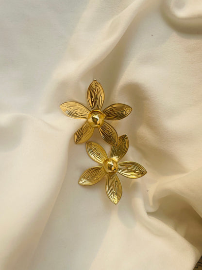 Golden Bloom Earring