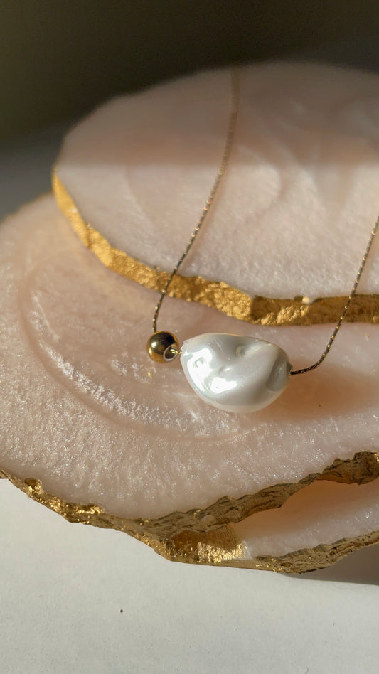 Pearl Loop Pendant
