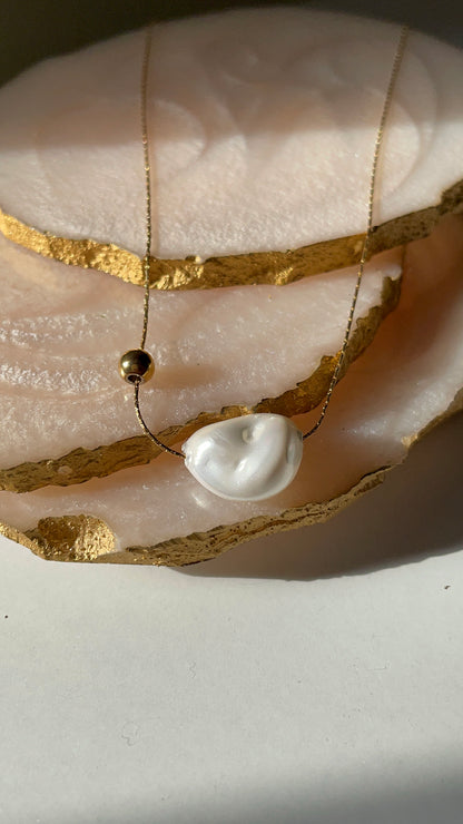 Pearl Loop Pendant